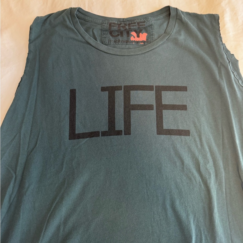 Freecity Tank Muscle Tank - LARGE - LIFE NATURE LOVE DEEP GREEN